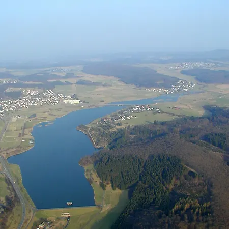 - Monteurzimmer Am Aartalssee * Bischoffen