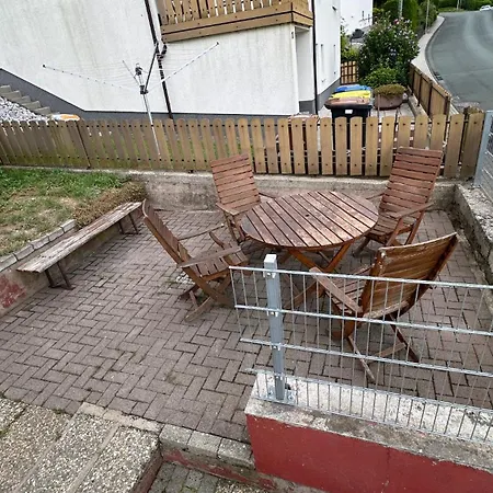 - Monteurzimmer Am Aartalssee *