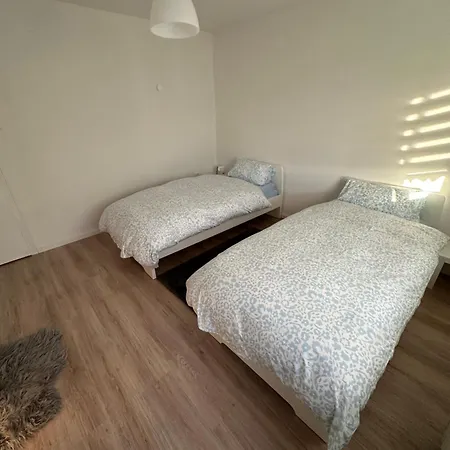 - Monteurzimmer Am Aartalssee *