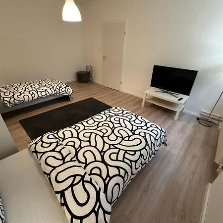 - Monteurzimmer Am Aartalssee Apartment