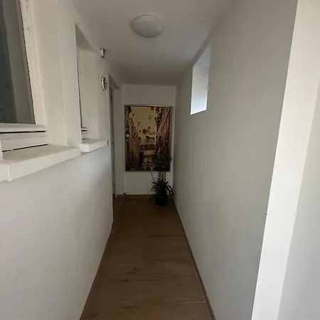 Appartamento - Monteurzimmer Am Aartalssee *