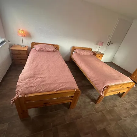 - Monteurzimmer Am Aartalssee * Bischoffen