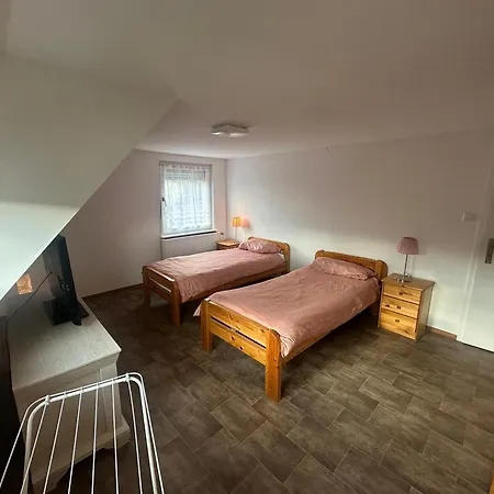 - Monteurzimmer Am Aartalssee Apartment Bischoffen