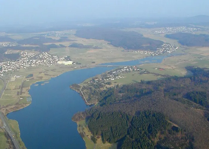 - Monteurzimmer Am Aartalssee * Bischoffen