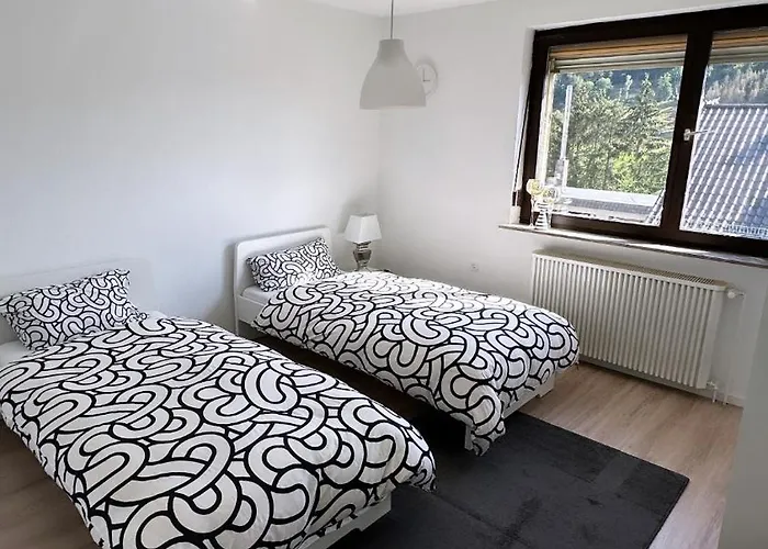 - Monteurzimmer Am Aartalssee