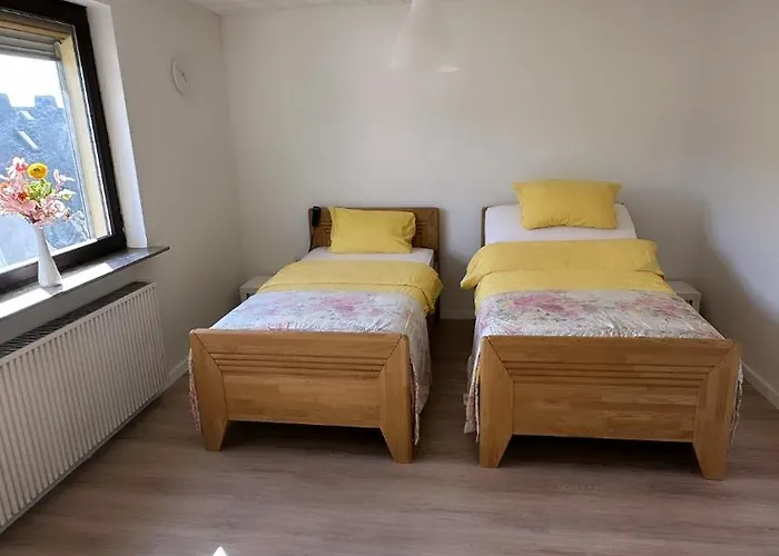 - Monteurzimmer Am Aartalssee Bischoffen