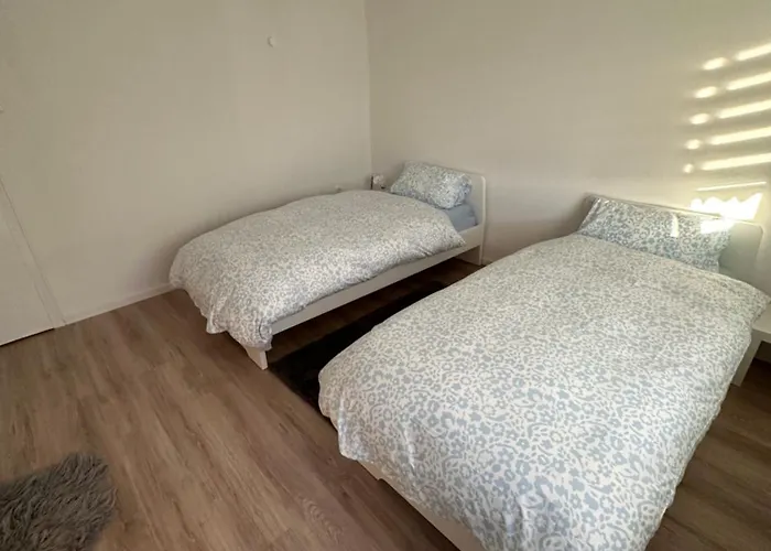 - Monteurzimmer Am Aartalssee *