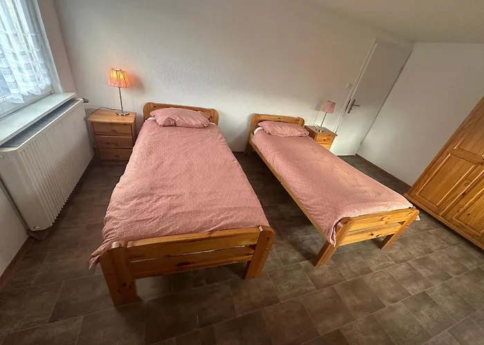 - Monteurzimmer Am Aartalssee * Bischoffen