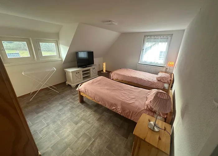 Appartamento - Monteurzimmer Am Aartalssee